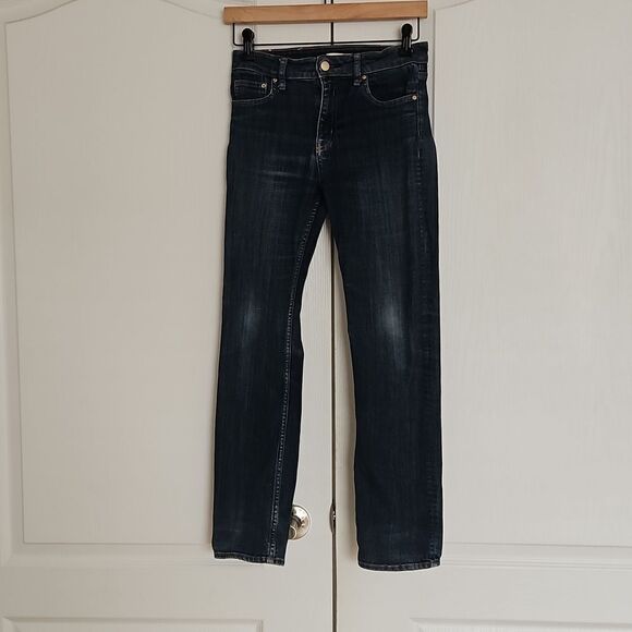 H&M Women's High-Rise Denim Jeans Dark Blue Washed Size 4 - Picture 1 of 16